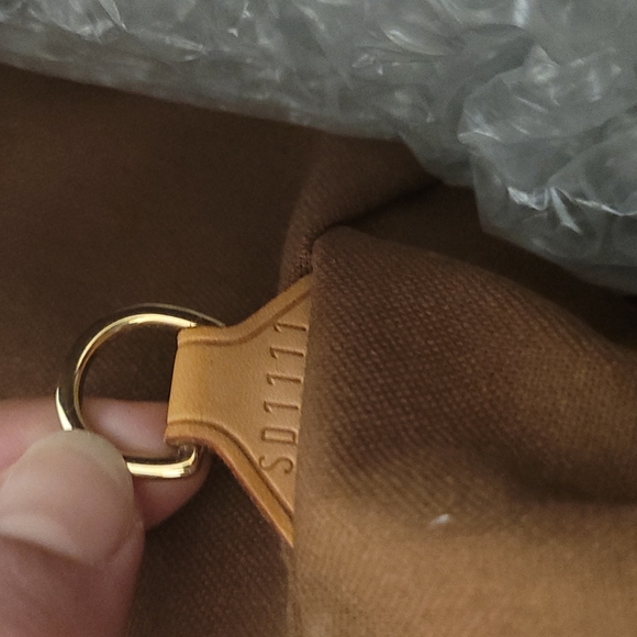 Louis Vuitton Tivoli monogram GM shoulder bag - Picture 17 of 17